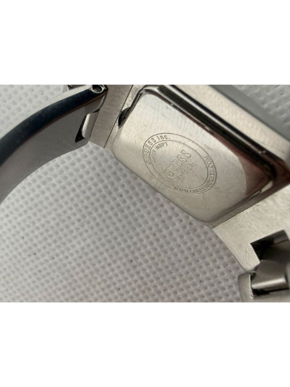 Vintage Guess Women's Teal Rectangular Dial Silver-Tone Metal Band Quartz Watch - Picture 11 of 11